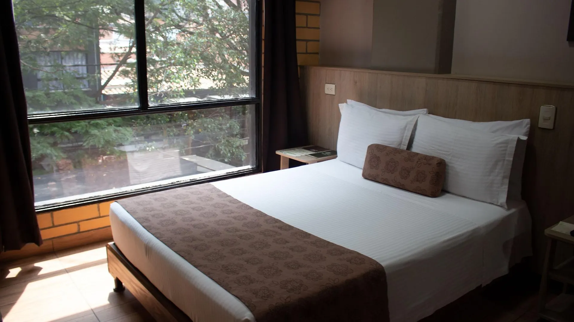 Hotel Provenza Garden Medellin
