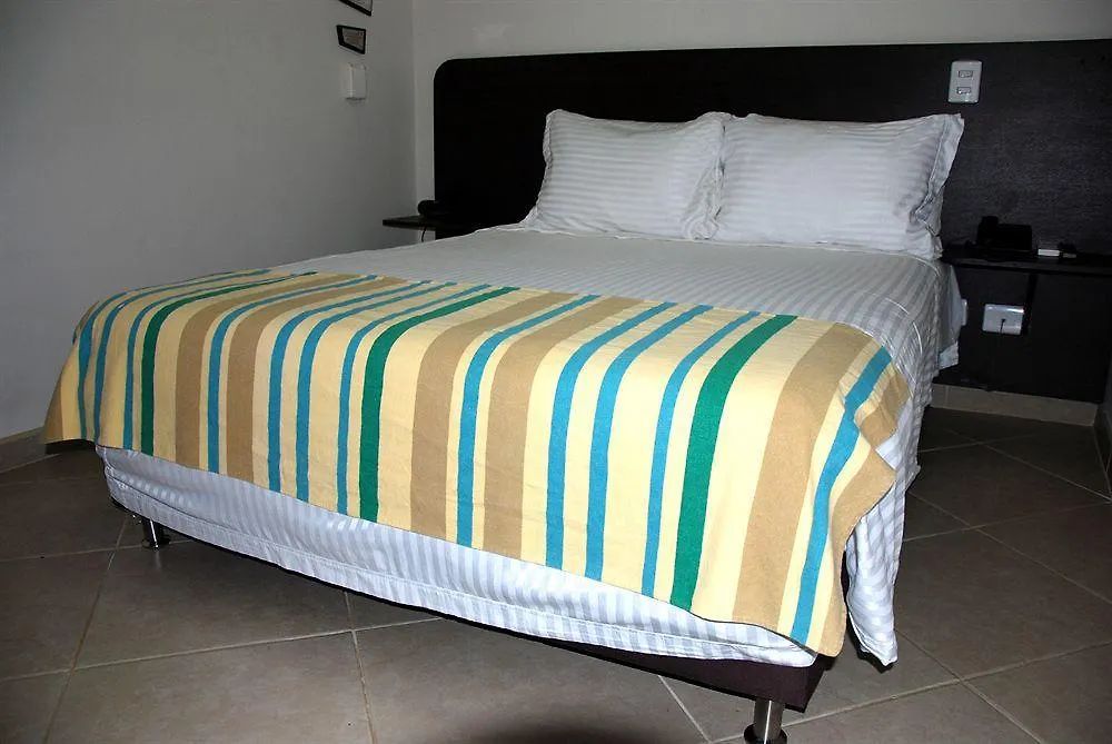 Hotel Provenza Garden Medellin