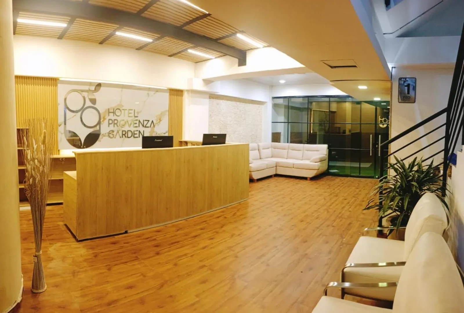 ***  Hotel Provenza Garden Medellin Colombia