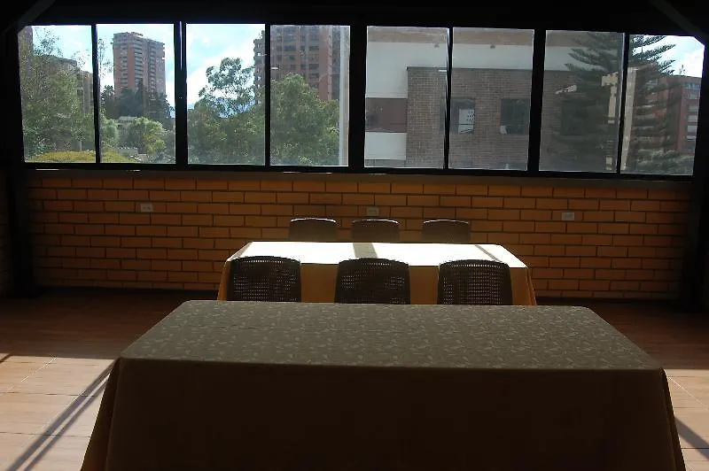 Hotel Provenza Garden Medellin 3*,