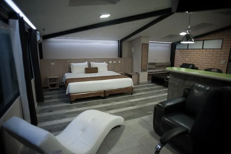 ***  Hotel Provenza Garden Medellin Colombia